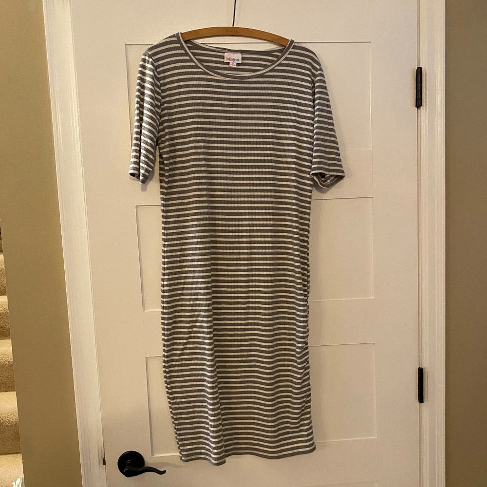 Grey and white bodycon dress